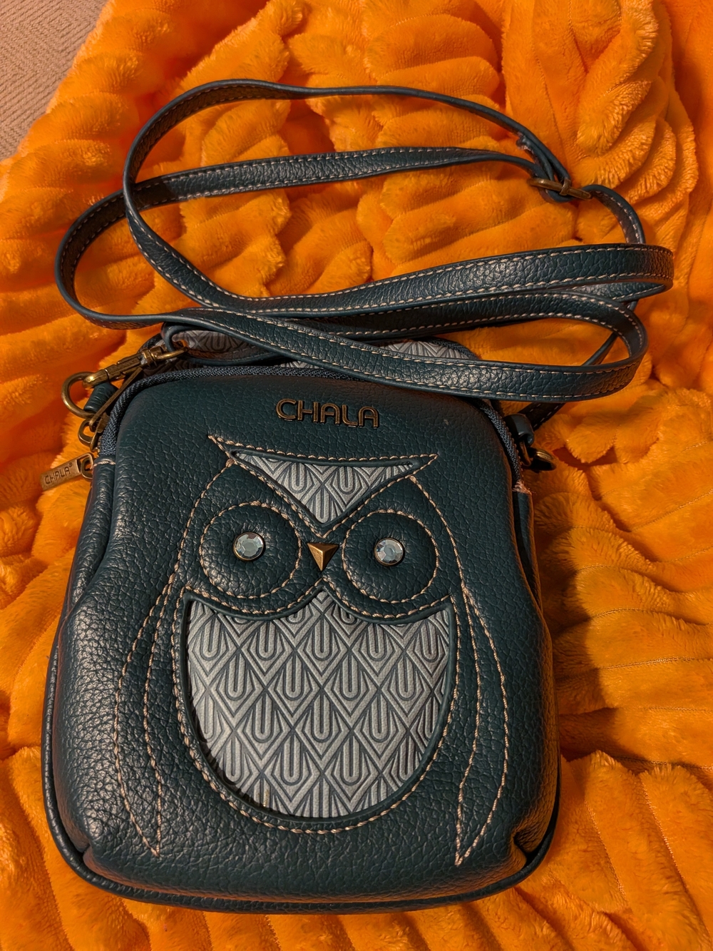 Chala Teal Owl Crossbody Bag